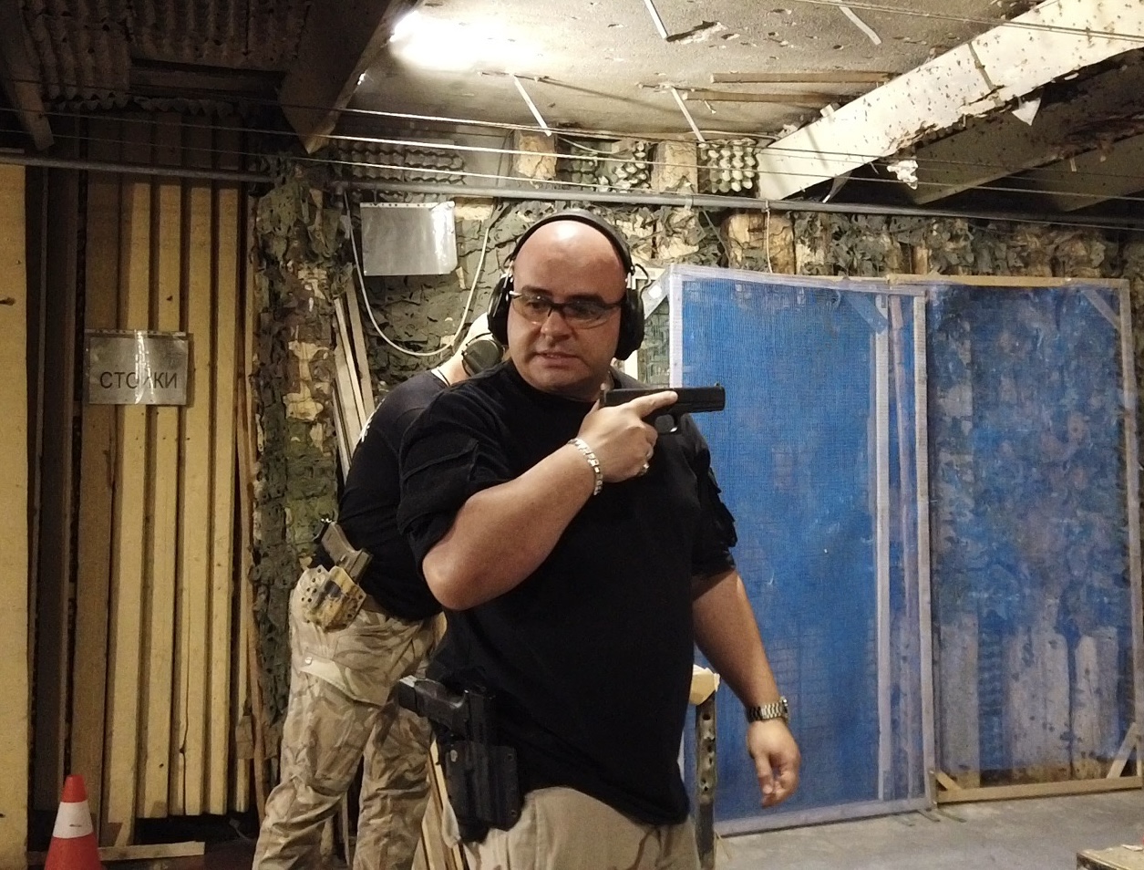 Tanyo Tanev — tactical shooting drill